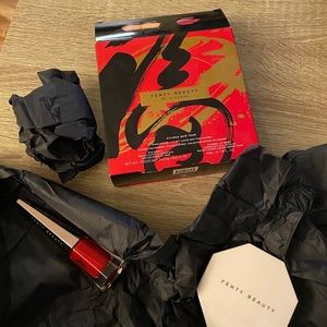Fenty Beauty Stunna New Year Set